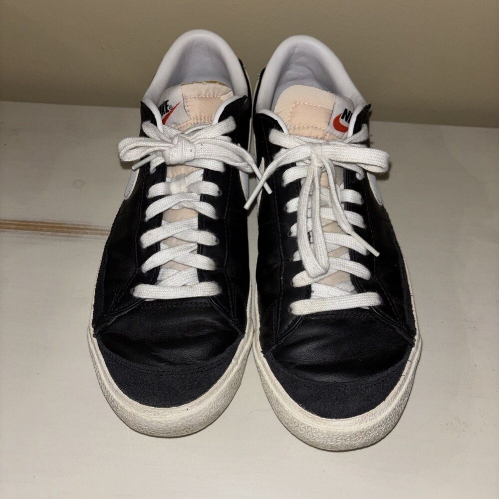 Nike Blazer Low '77 Vintage Shoes Men's Size 8 Black White Leather DA6364-001